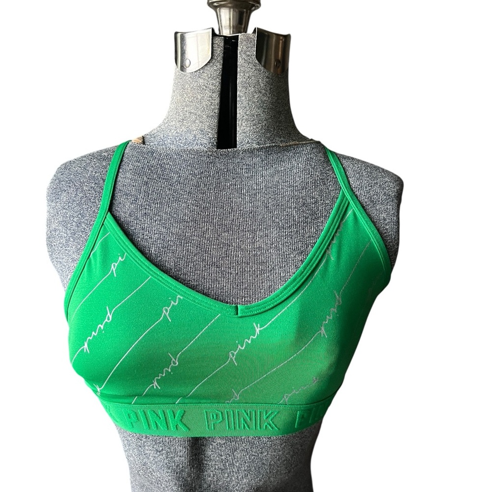 PINK Victoria’s Secret Ultimate Lightly Lined Sports Bra in Green
